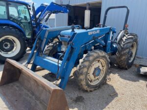 Pre-Owned Ford 3910 4wd ROPS tractor