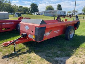 Pre-Owned Kuhn 1224T manure spreader