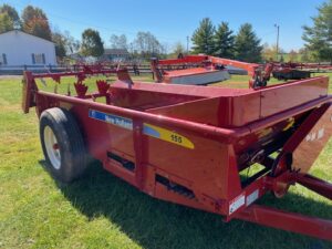 Pre-Owned New Holland 155 Manure Spreader